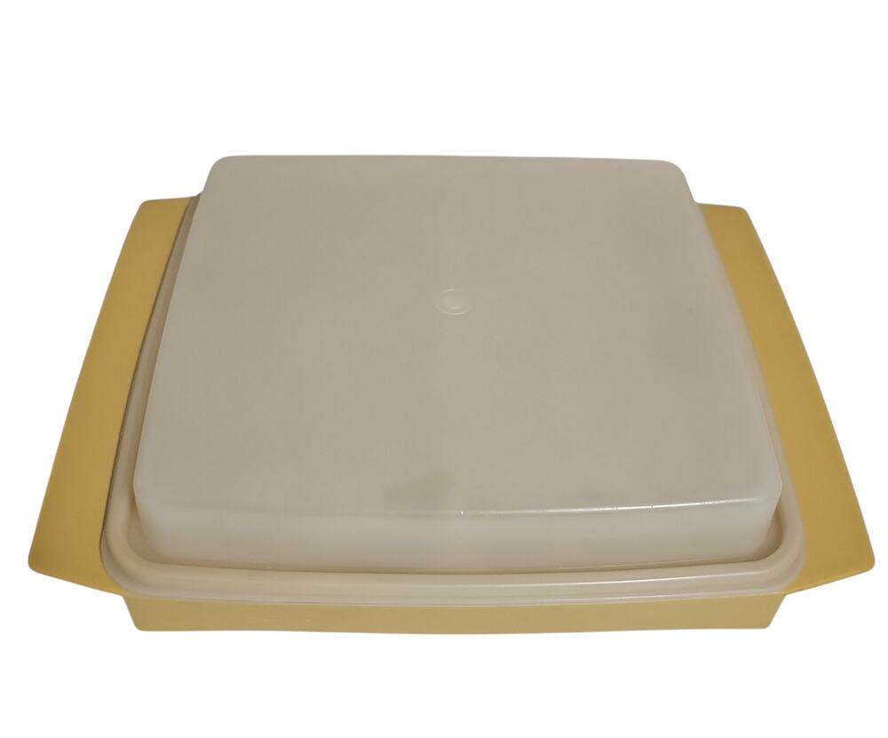 Vintage Tupperware Deviled Egg Carrier 723-4 Lid 7224 Harvest Gold Made USA